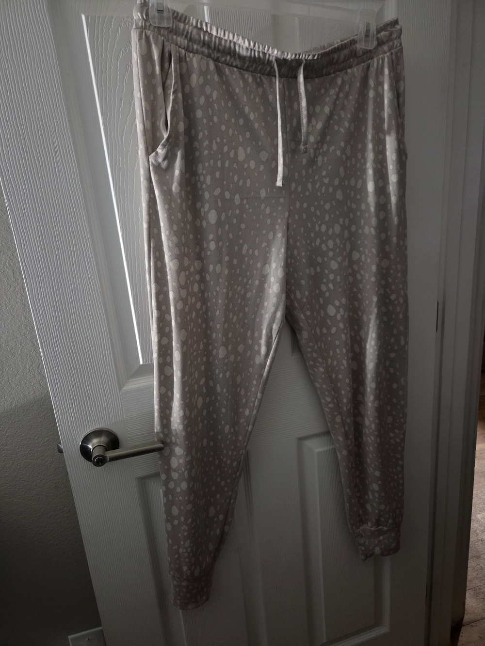 Just Be Women's Light Printed Jogger Pants - Drawstring Waist Size Large